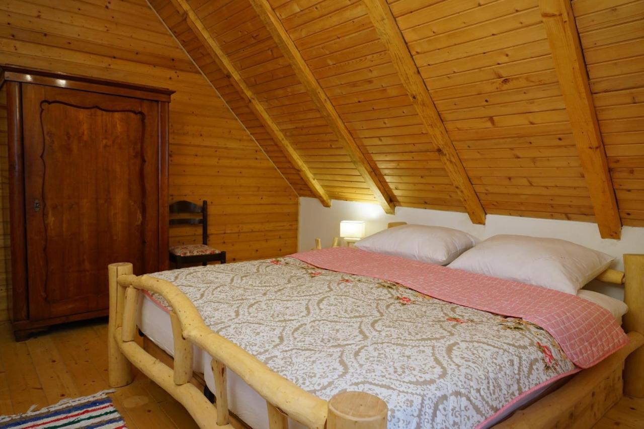 Plitvice Cottage IggyPlitvička Jezera エクステリア 写真
